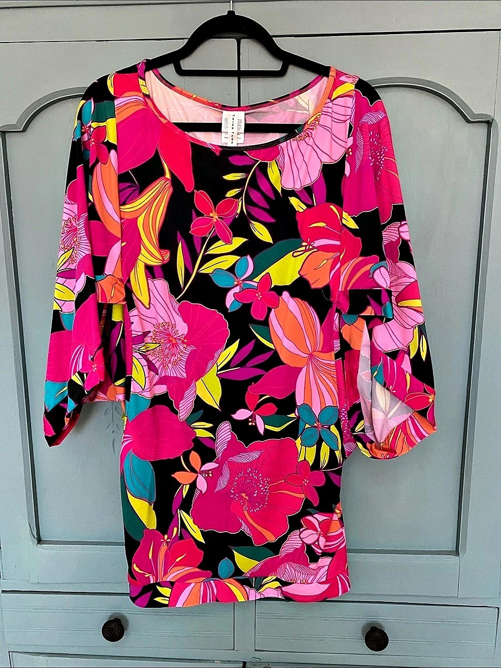 Trina Turk Solar Floral Swim Tunic Blouse Black & Pink Medium